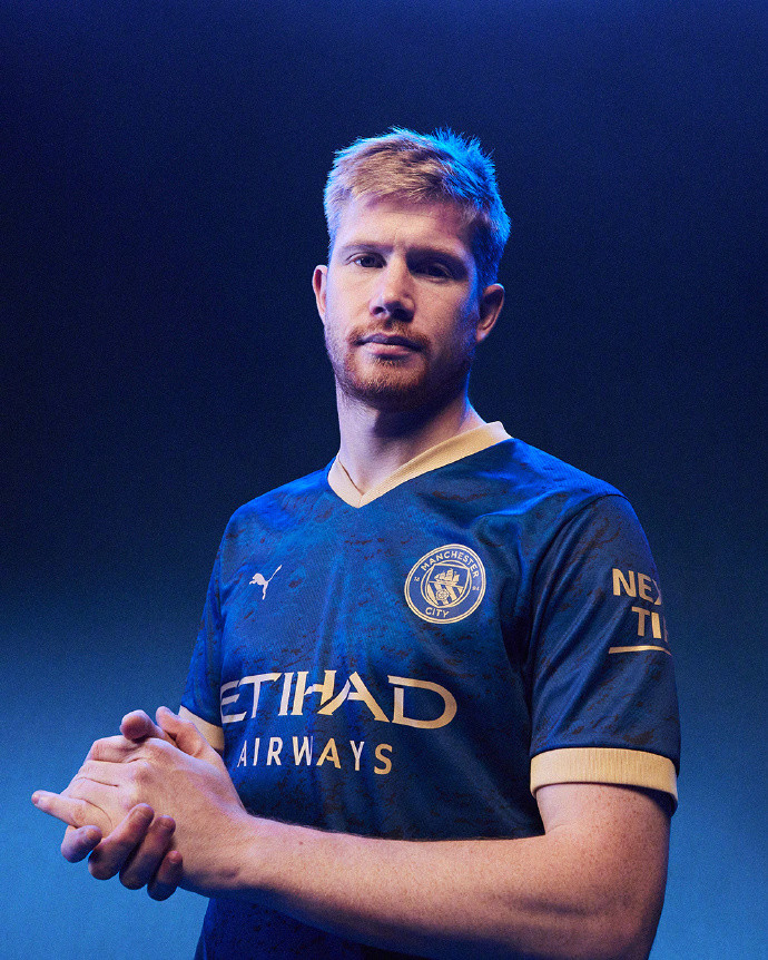 费兰·托雷斯戴帽创生涯新高！巴萨锋线涅槃重生