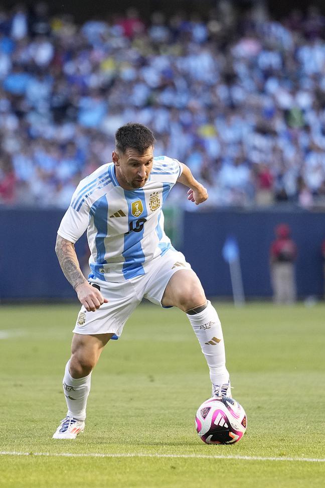 美媒：雷霆打破勇士73胜9负纪录的概率已经升至29%