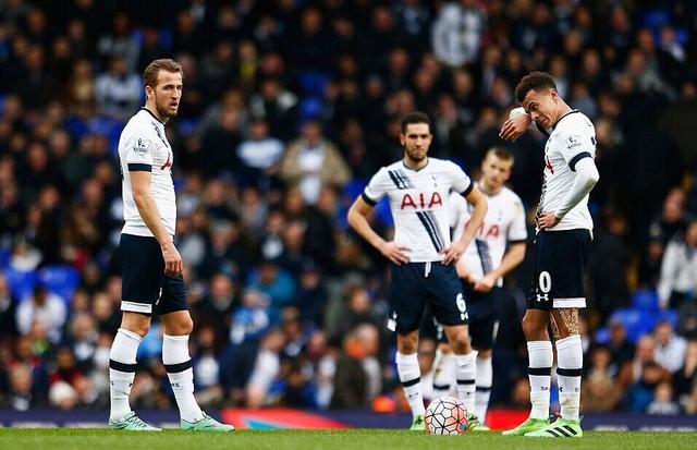 ESPN：皇马关注多位合同年后卫，明夏后防线或全面洗牌（ESPN：皇马锁定多名合同年后卫，明夏防线或迎大换血）