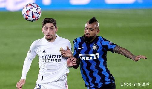 喜忧参半！广东新外援奎恩首秀狂砍27分8板4助攻 力劈篮筐但三分球失准