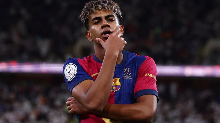 即将迎来执教尤文首秀，斯帕莱蒂生涯意甲执教559场获胜288场（斯帕莱蒂将迎尤文执教首秀：意甲生涯559战288胜）