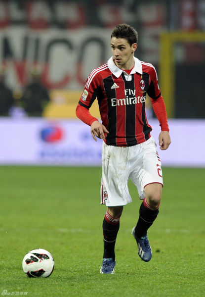 优秀！茂名这位姑娘勇夺全国举重冠军！