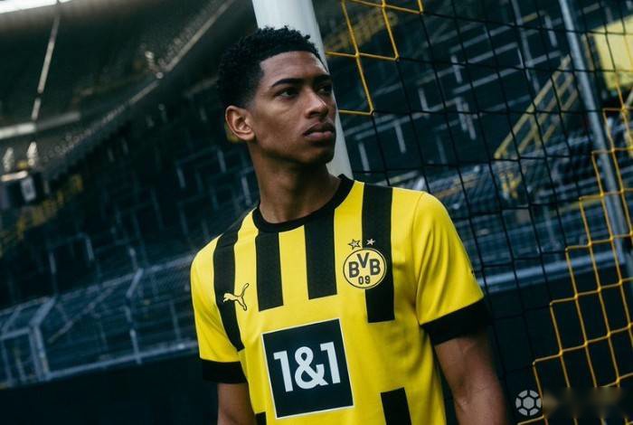 世欧预半场：约翰逊传射，威尔逊建功，威尔士3-1北马其顿（欧预赛半场：约翰逊传射、威尔逊建功，威尔士3-1领先北马其顿）