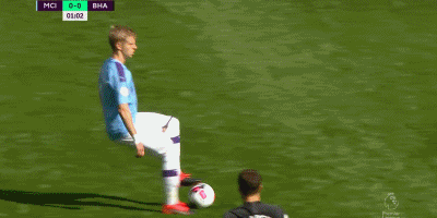 里程碑，青岛西海岸球员宋浩宇俱乐部生涯出战100场比赛