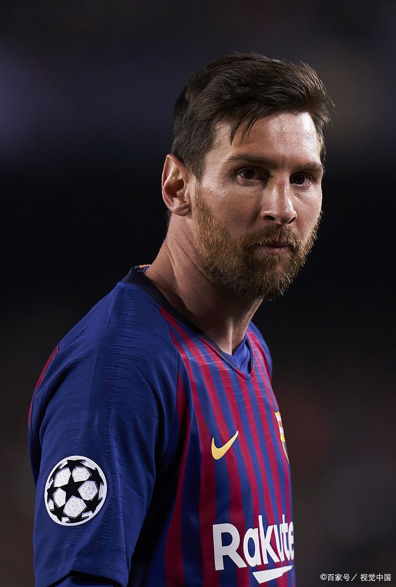 卡卢卢：斯帕莱蒂要求很高；我们可以随时切换三后卫或四后卫