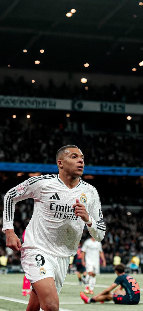 韩足晚报（2025.11.7）“U22政策”名存实亡？