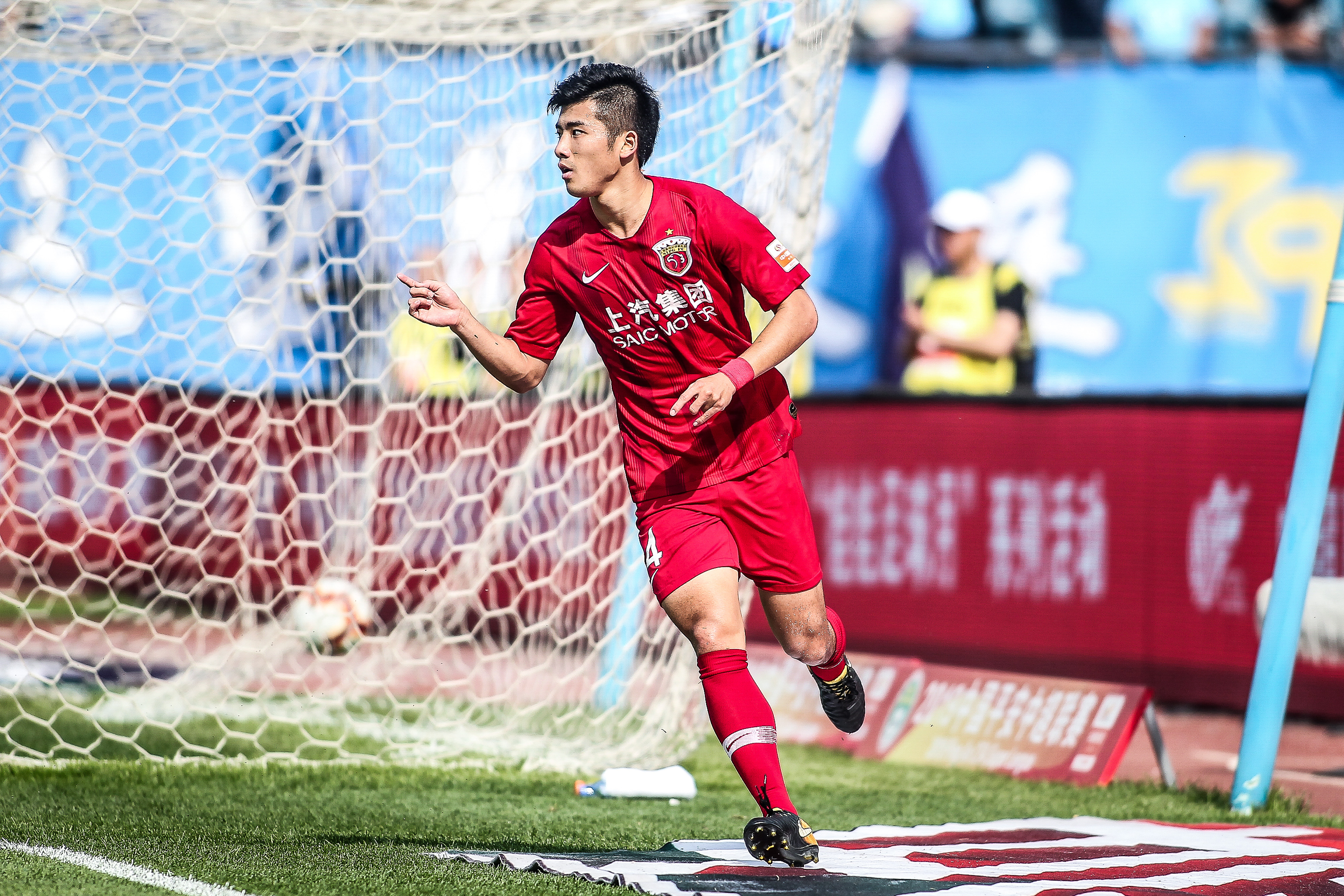 进军美加墨！葡萄牙连续7届晋级世界杯正赛，此前8次参赛2次四强