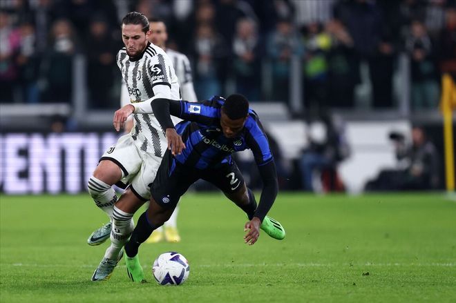 巴里奥斯：进球后我们踢得太着急了，应该多传一两脚过渡一下