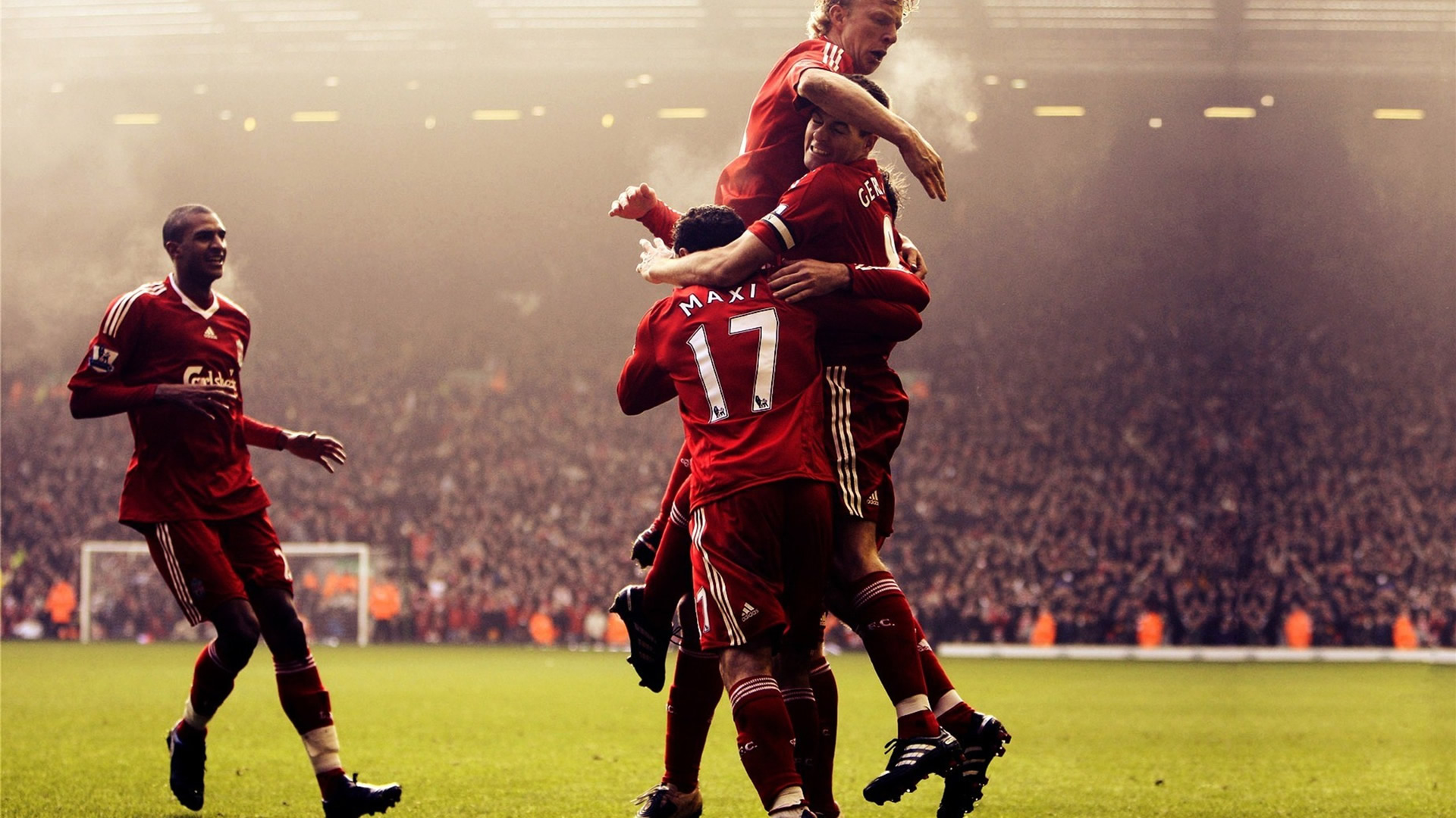 西媒：弗里克掌握着是否买断拉什福德的权力，二人关系融洽（西媒称：拉什福德买断权由弗里克拍板，双方关系融洽）