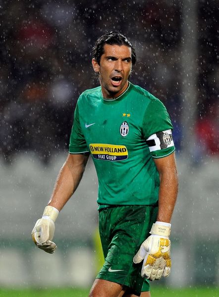 武体教授谈三镇输海牛：线上线下骂声一片，还不如上全替补