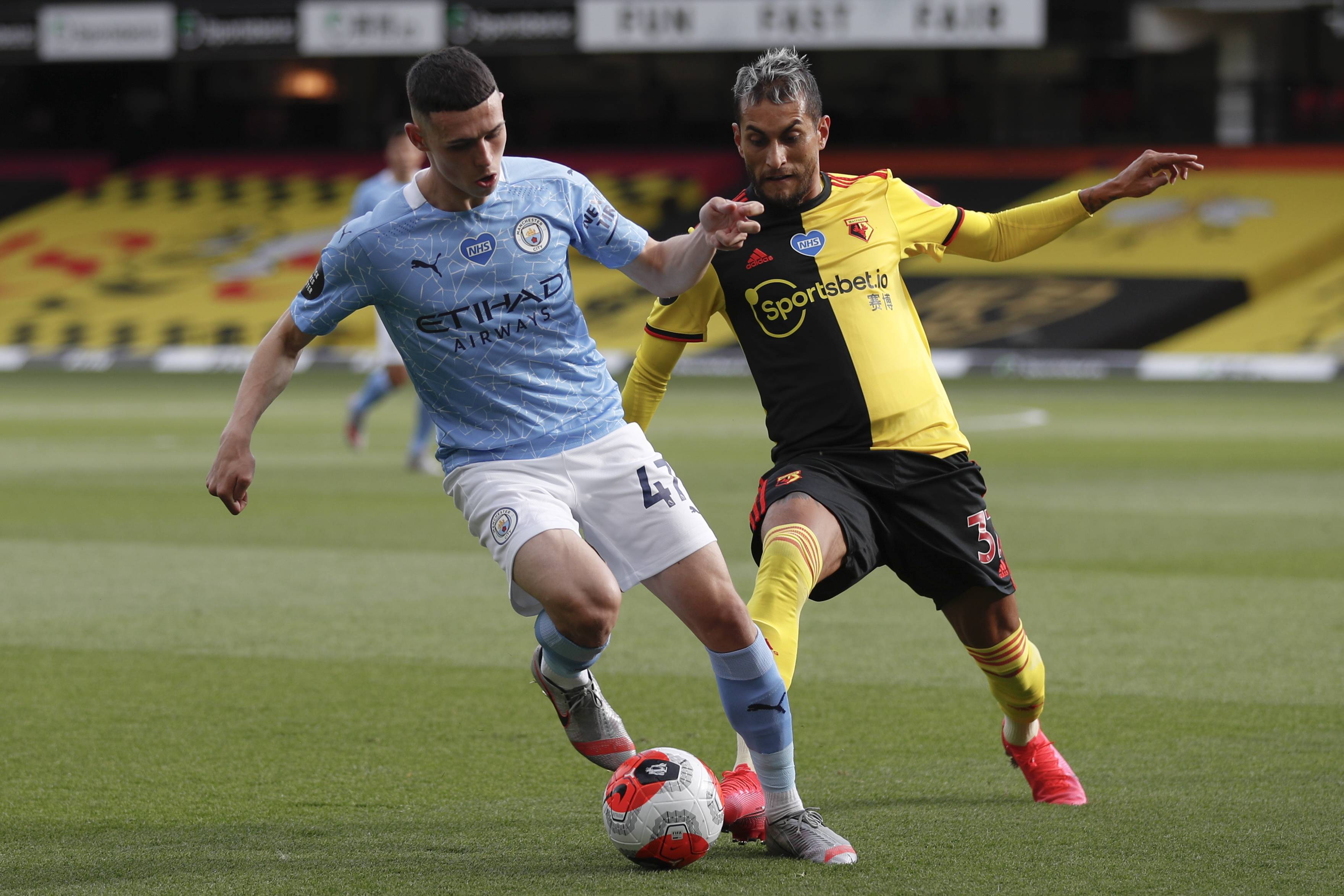 沪媒：波耶特从全北辞职后或重返中国，对执教中超持开放态度（沪媒：波耶特离任全北后或再度来华，愿意执教中超）