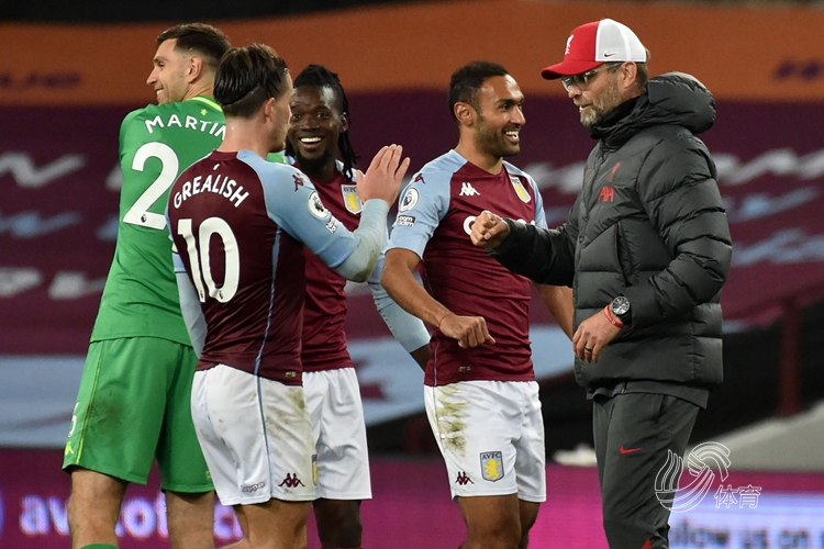 欧冠淘汰赛前瞻：巴萨客场挑战曼联,（欧冠淘汰赛前瞻：巴萨做客挑战曼联）