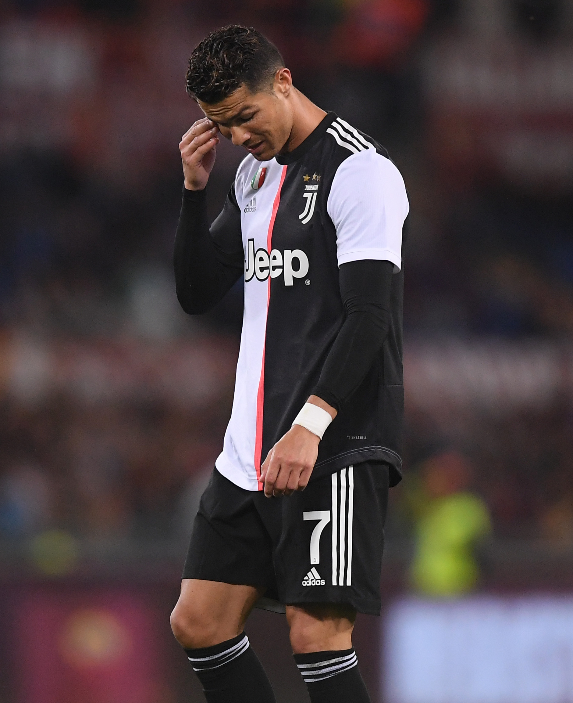 毫无竞争力，阿贾克斯本赛季欧冠5战全败仅进1球净负15球垫底