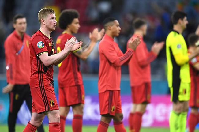 阿图博卢：参加世界杯是我的目标；接替诺伊尔？我走自己的路（阿图博卢：目标是踢世界杯；谈接班诺伊尔——我走自己的路）