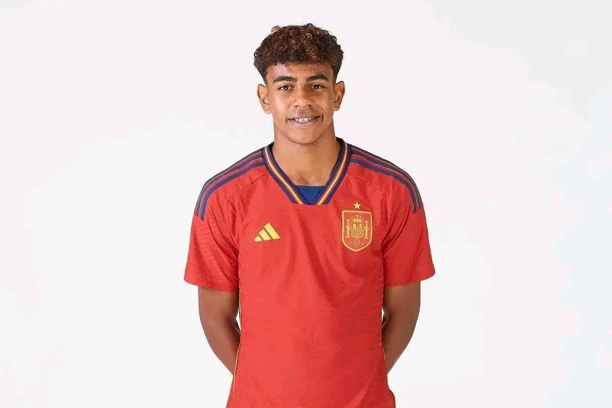 阿德莱德主帅：对阵西悉尼需要赢球建立自信，年轻球员值得信任（阿德莱德主帅：面对西悉尼必须取胜以重塑信心，年轻球员值得依赖）