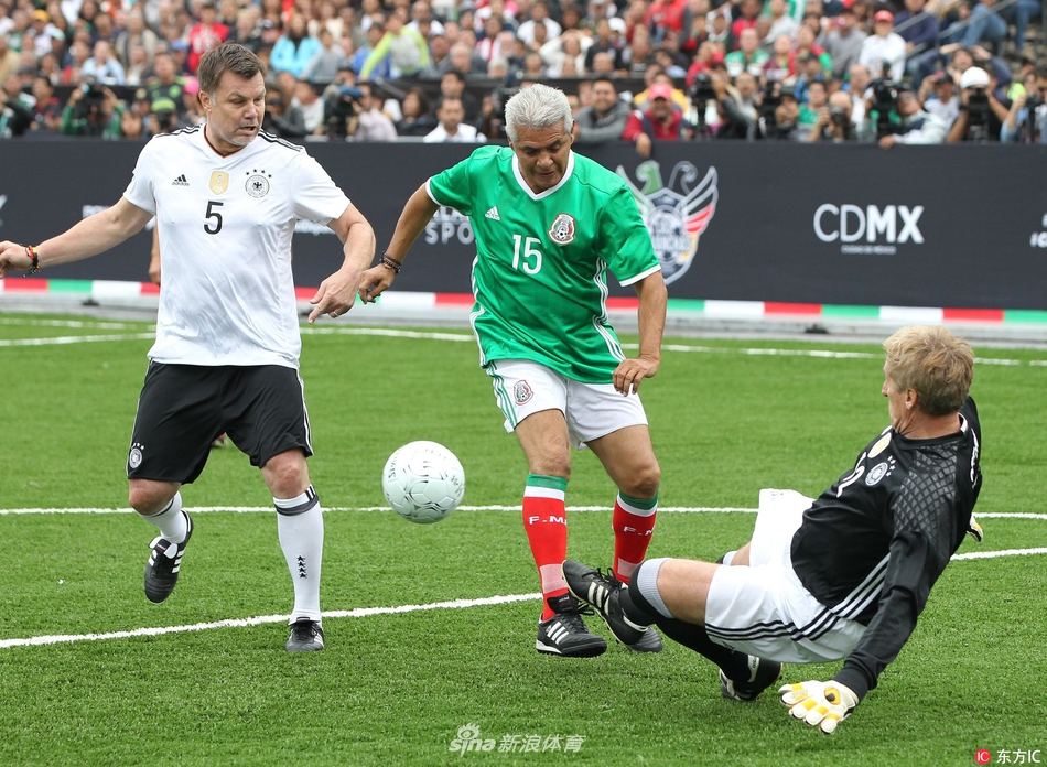 2025／26赛季英超：强势又稳定！阿森纳欧冠、英超双线强势登顶（2025／26赛季：阿森纳强势稳健，欧冠与英超双线登顶）