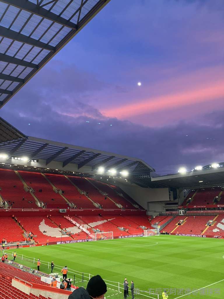 喜讯！宿茂臻将在12月9日拍板决定大牌名帅二进宫来鲁能执教，王大雷带头欢迎他入队